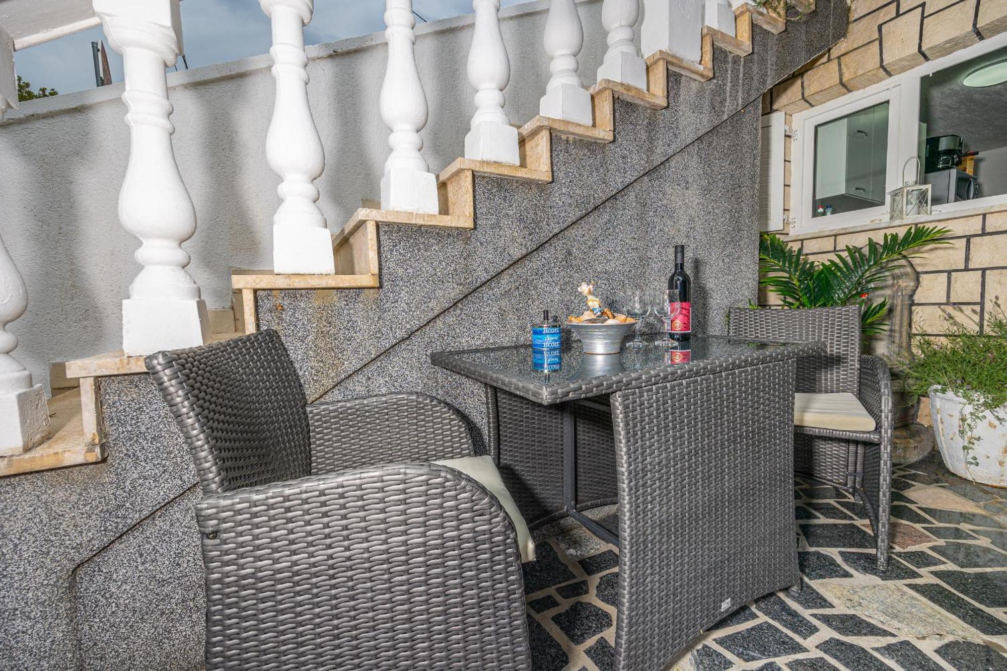 Villa Lara Кленовица Екстериор снимка