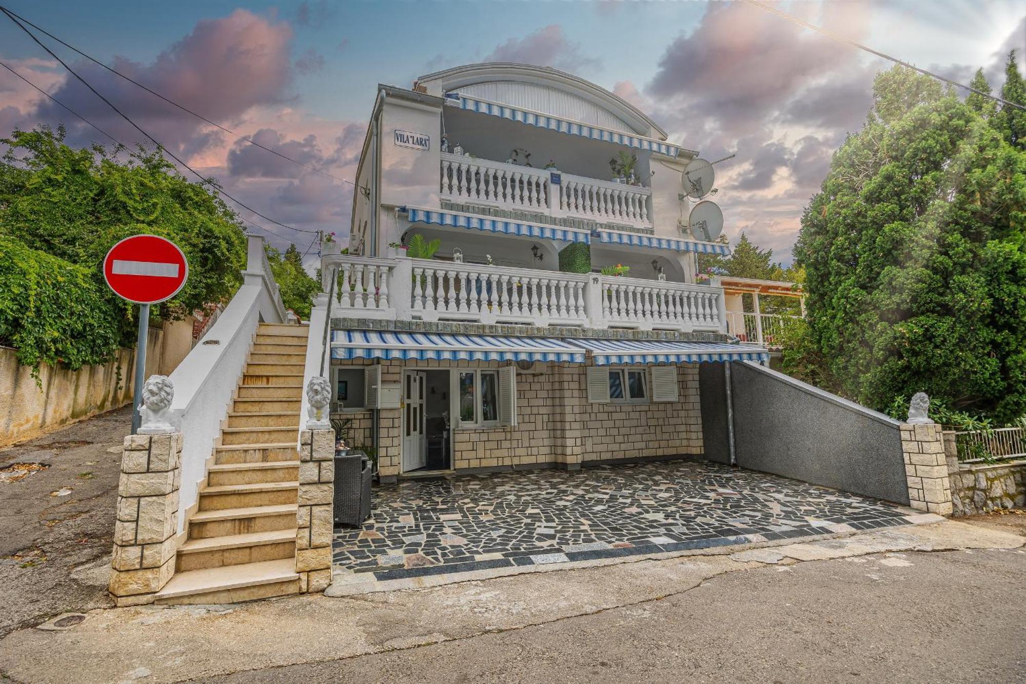 Villa Lara Кленовица Екстериор снимка